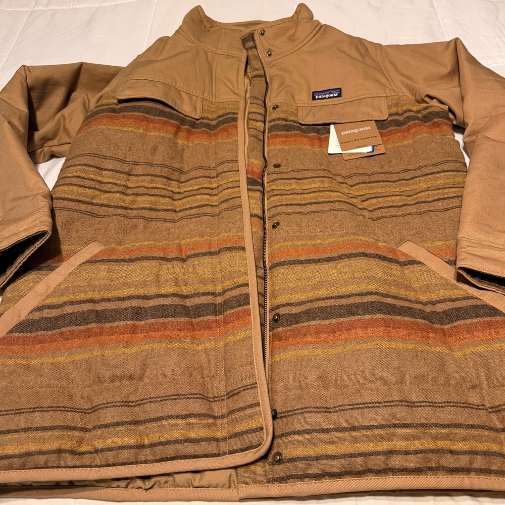 Patagonia Tan Lightweight Jacket with Stand-Up Collar